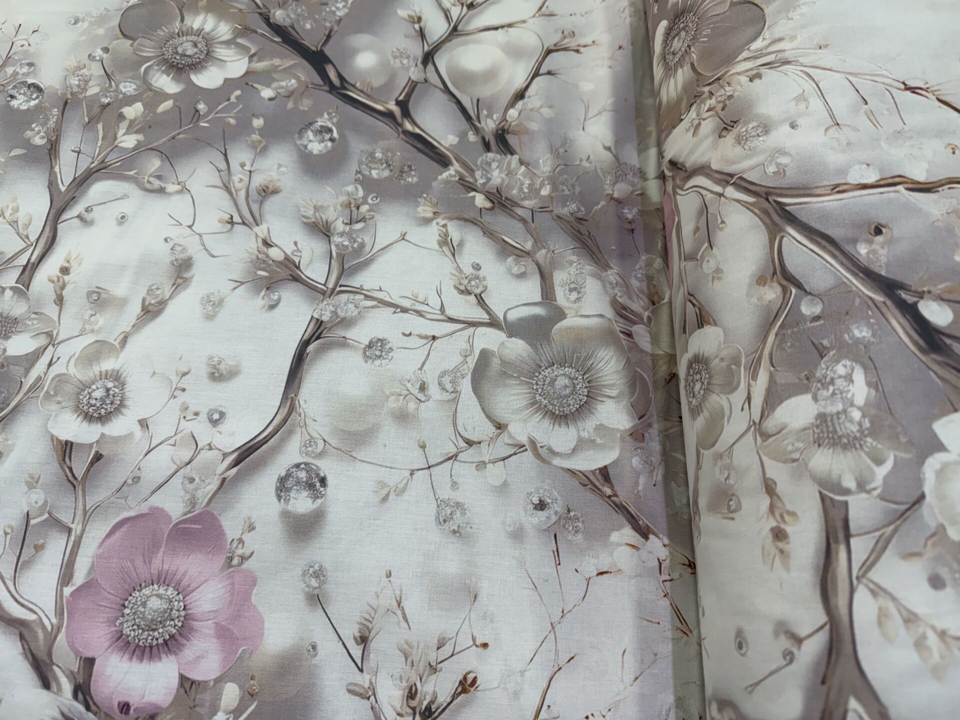 5 Boyutlu/3D Akfil Kumaş